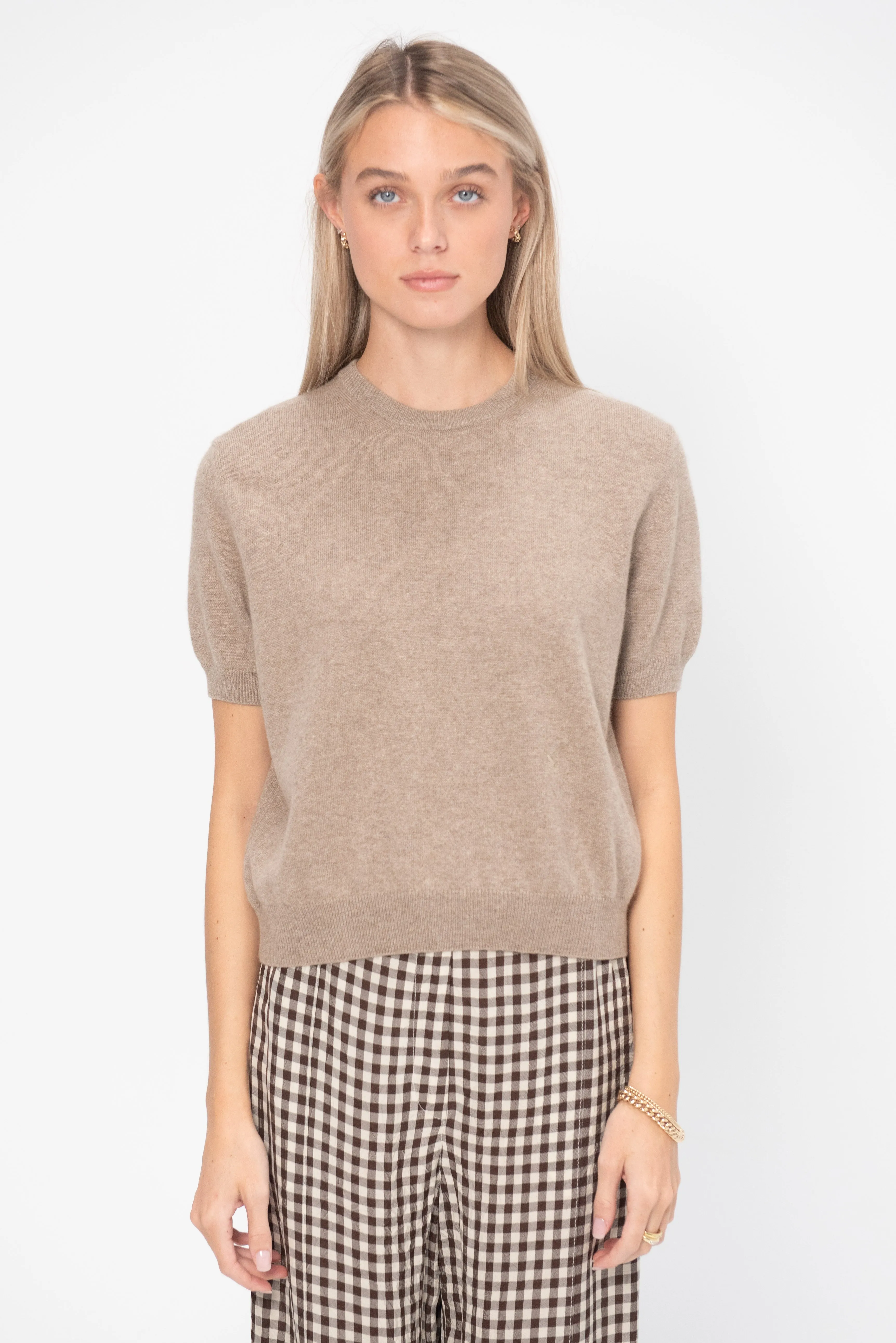 Pearl Cashmere Short Sleeved Crewneck, Latte