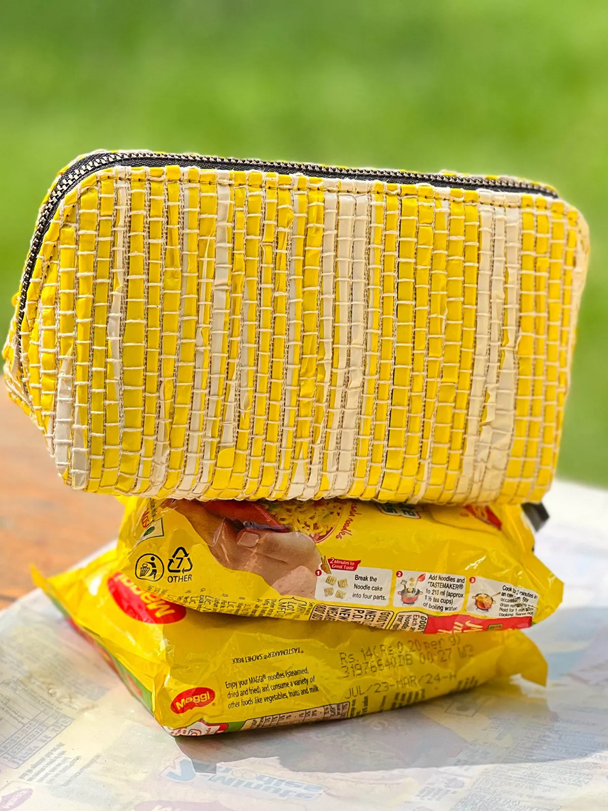 Vibrant Organizer Zip Bag